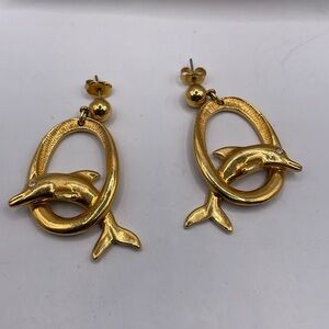 vintage Avon Dolphin Earring gold tone